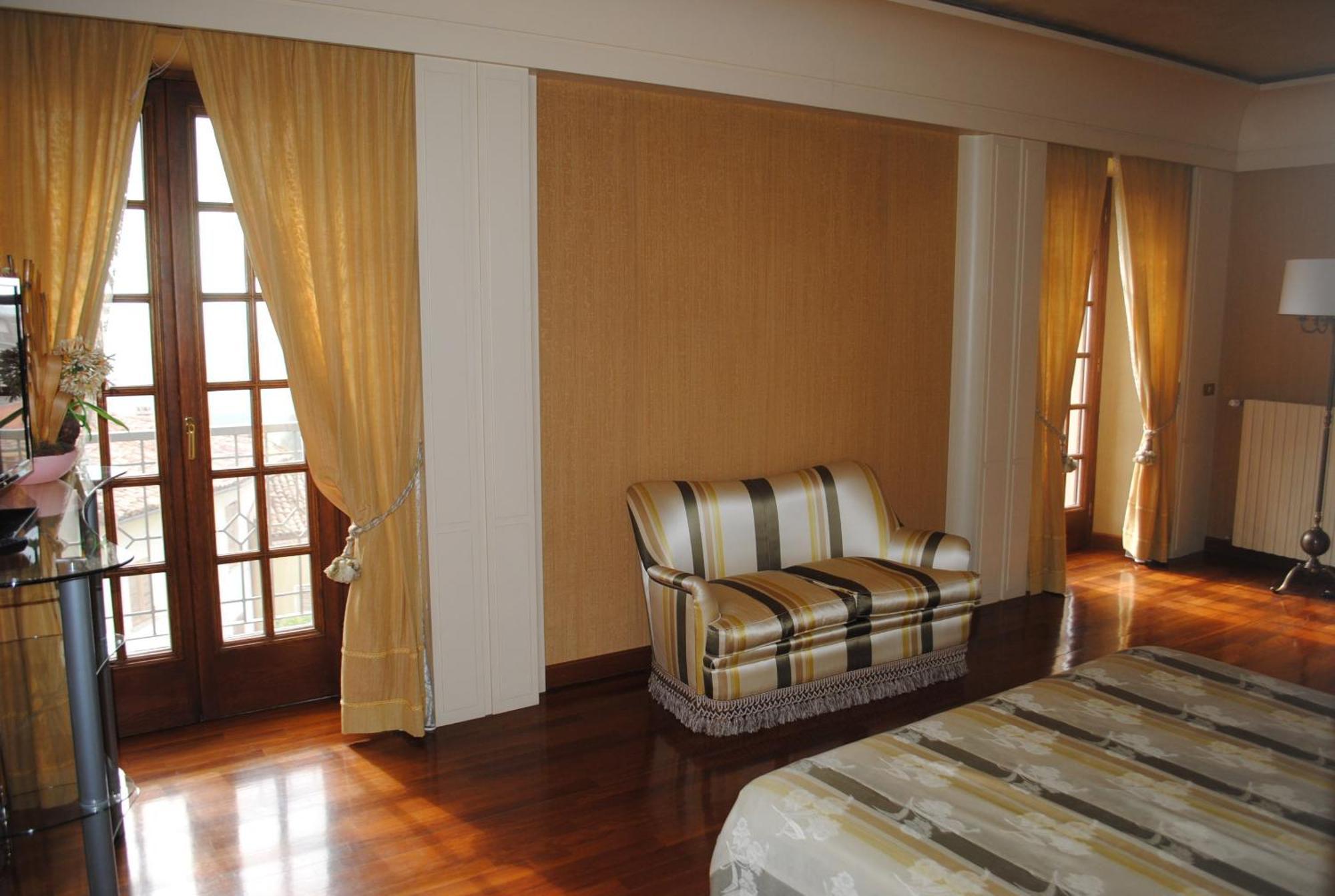 Hotel Locanda San Giacomo Agliano Terme Habitación foto